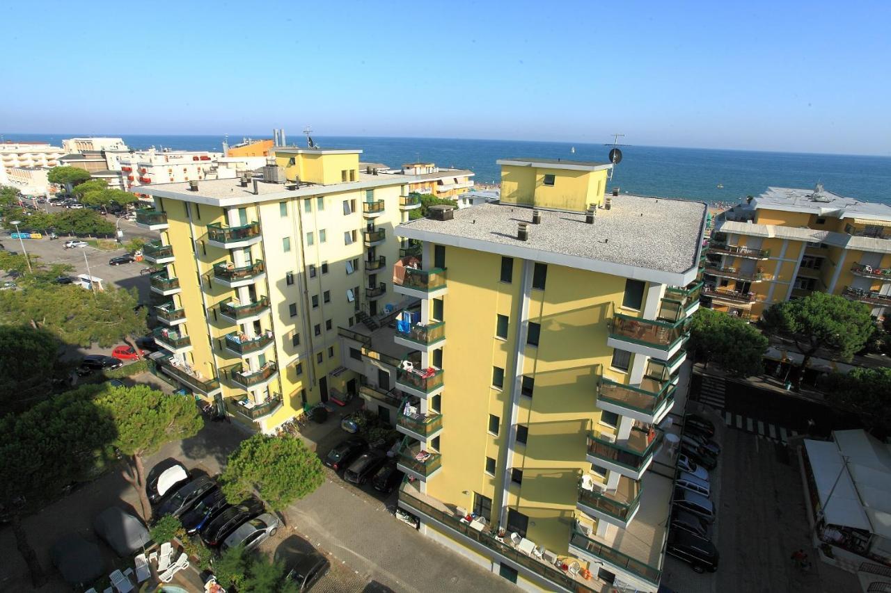 Costa Del Sol Apartment Лидо ди Йезоло Екстериор снимка